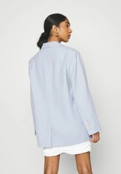 EDITED JUNE - Manteau court Women -France Edited Soldes 2022 0c0ce5a463224e6980679af96e33ec28