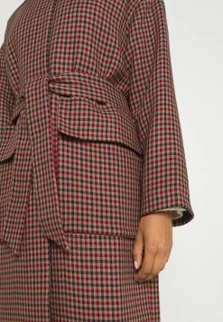 EDITED AILEEN COAT - Manteau classique Women -France Edited Soldes 2022 0e4c6d5f95cb44e88a63d37b49143a52