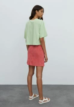 EDITED SILA - T-shirt basique Women -France Edited Soldes 2022 1251a4237ed441418d06b39ca252802e