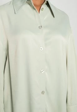 EDITED OAKLYN BLOUSE - Chemisier Women -France Edited Soldes 2022 189eeaf6b1264b9fb7e01fb471533c81