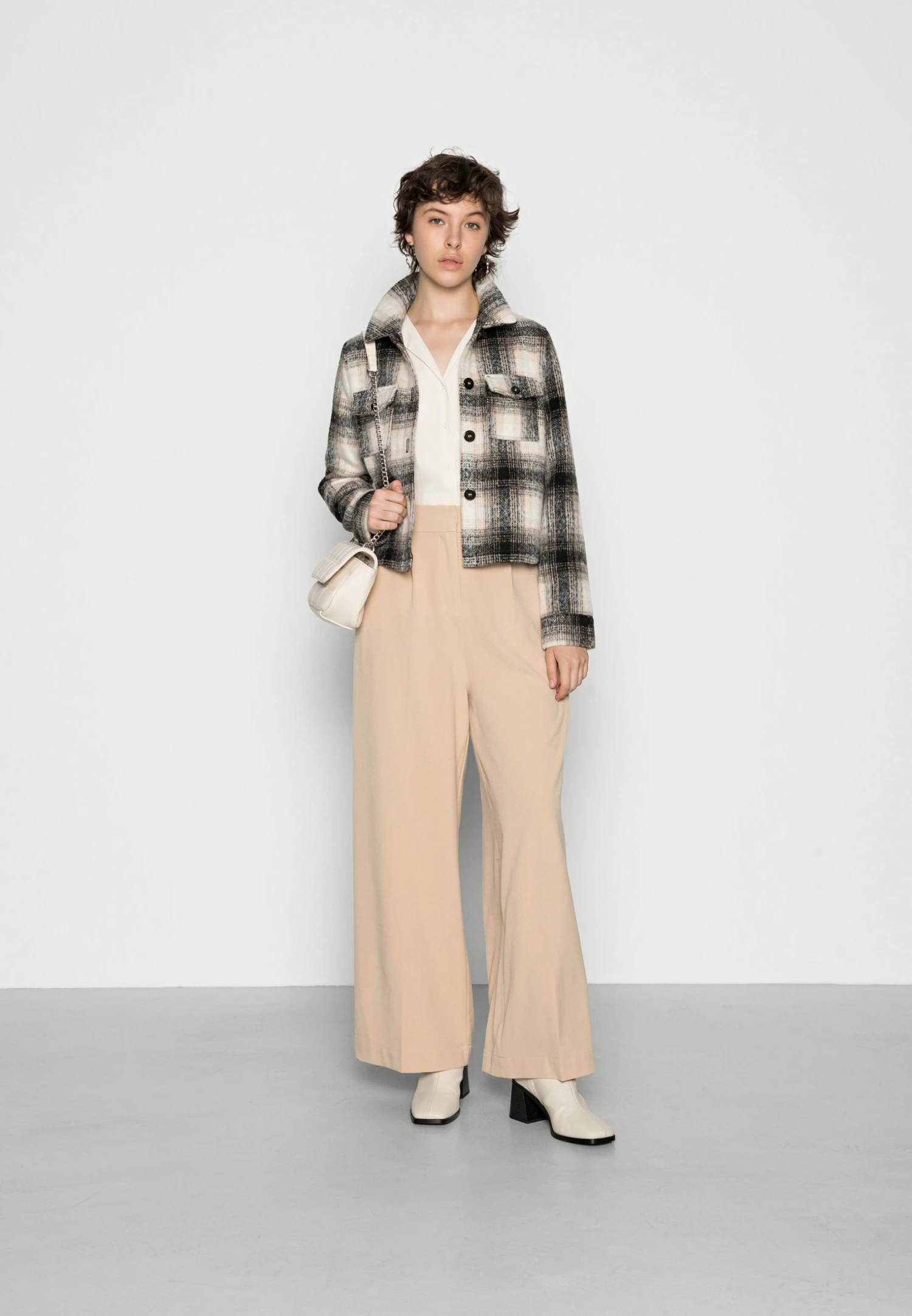 EDITED KELLY TROUSERS - Pantalon classique Women 2 EDITED KELLY TROUSERS - Pantalon classique Women – Image 2