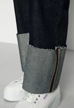 EDITED NIKI - Jean droit Women 9 EDITED NIKI - Jean droit Women -France Edited Soldes 2022 1e44f92b9ff64cfcb63a87abd014537b