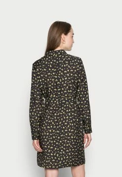 EDITED FARHA DRESS - Robe chemise Women -France Edited Soldes 2022 25dbf142cd4746f68e2c2e00e6002703