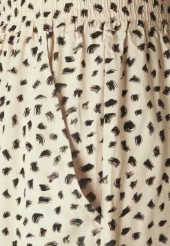 EDITED EMBER - Short Women -France Edited Soldes 2022 2f05325e19594f829471a1a2f6567b15