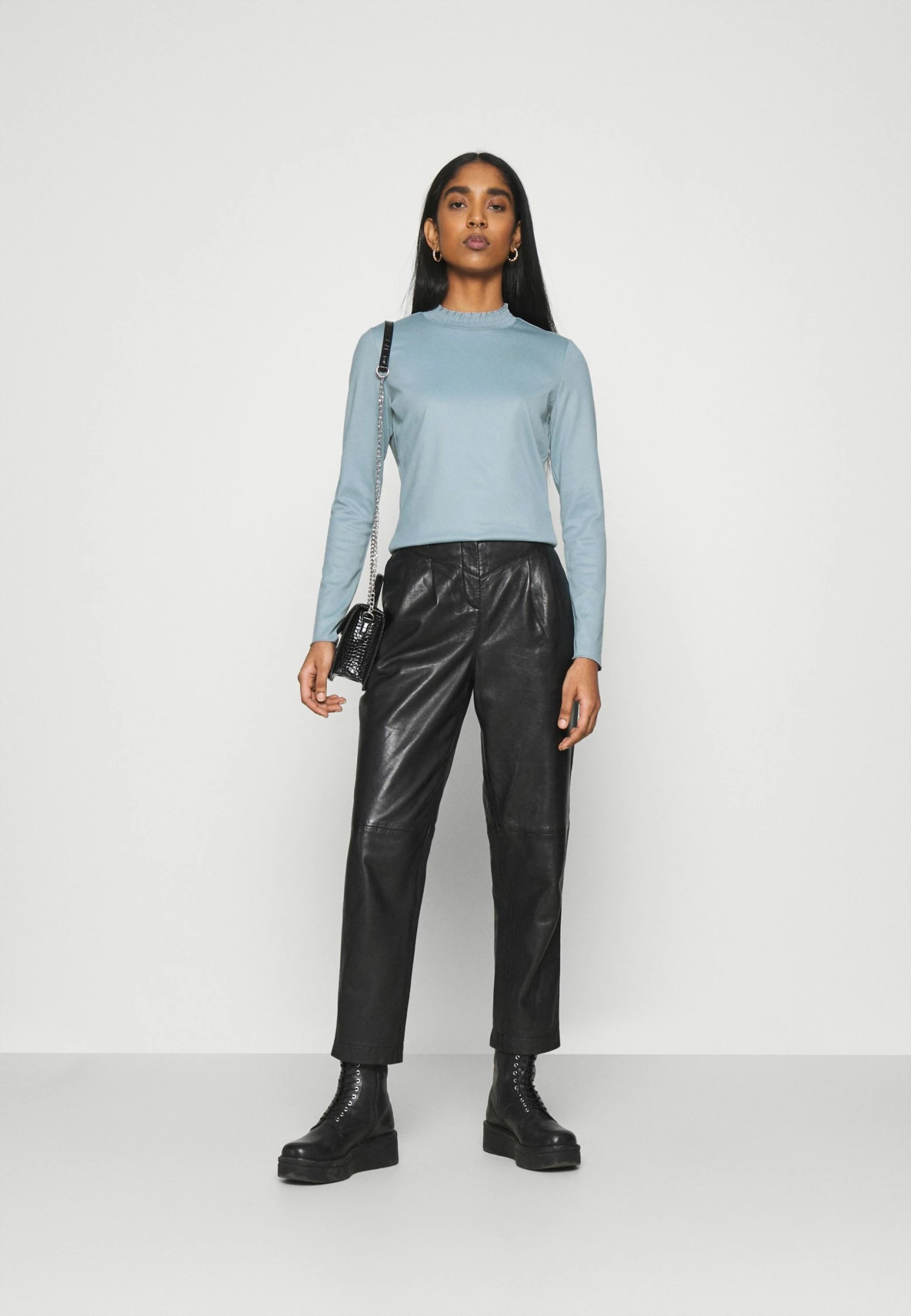 EDITED CARIANNA - T-shirt à manches longues Women 2 EDITED CARIANNA - T-shirt à manches longues Women – Image 2