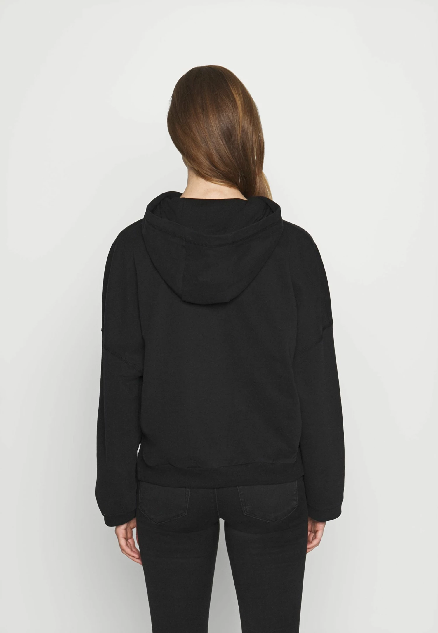 EDITED CHERELL HOODIE - Sweat à capuche Women 3 EDITED CHERELL HOODIE - Sweat à capuche Women – Image 3