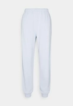 EDITED RILEY - Pantalon de survêtement Women -France Edited Soldes 2022 40fa09a48e8e4fdbaf2aad783a77e7ee