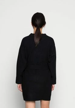 EDITED MARIANA DRESS - Robe pull Women -France Edited Soldes 2022 453b0be898ae4c60b22b04cd69f1f873