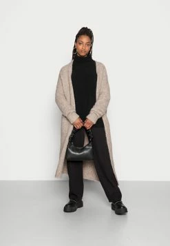 France Edited Soldes 2022 -France Edited Soldes 2022 4597a8934a664f45a8266d3eb26efefc