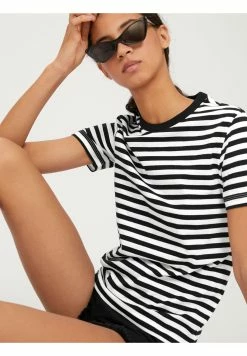 EDITED LEILA - T-shirt imprimé Women -France Edited Soldes 2022 4aaedc54782d472dbbc9a57dd60b9c78