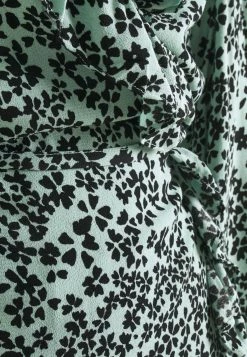 EDITED SILENE BLOUSE - Blouse Women -France Edited Soldes 2022 574f38eb0fba47d4b6ce31c6267552fc