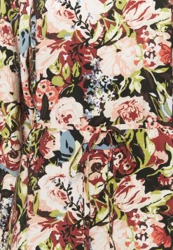 EDITED TAMLYNDRESS - Robe longue Women -France Edited Soldes 2022 592e7954facd4c749f298726670aa124