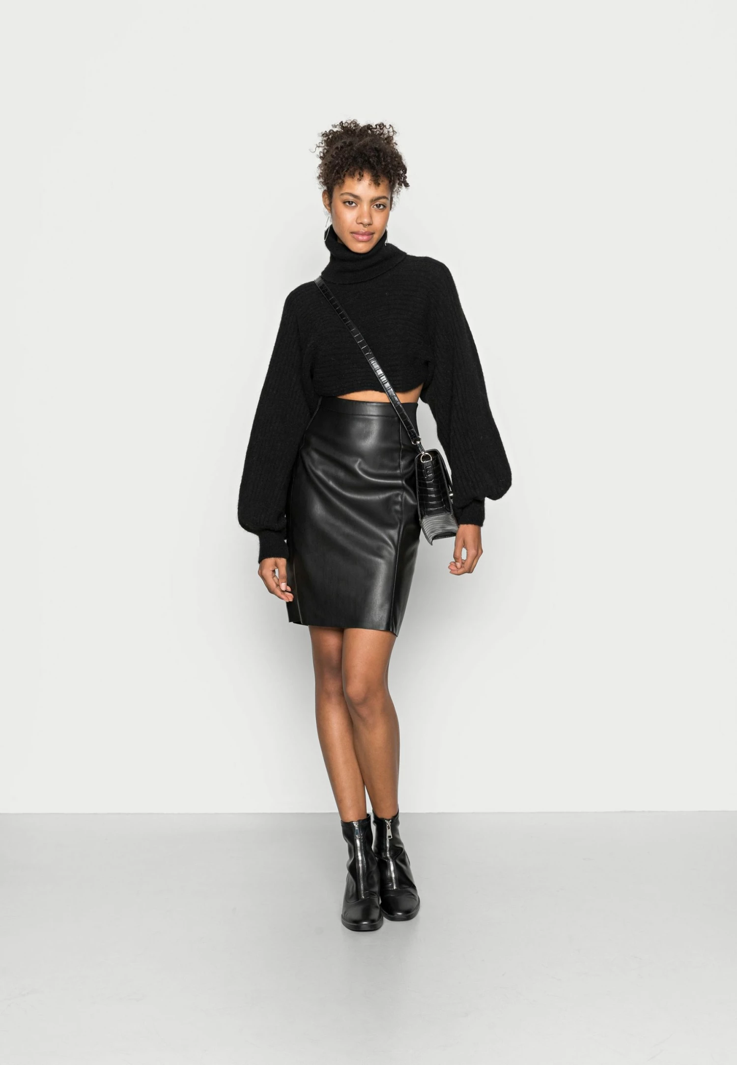 EDITED KADIN SHRUG - Pullover Women 2 EDITED KADIN SHRUG - Pullover Women – Image 2