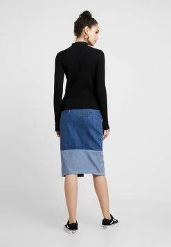 EDITED JANNICE JUMPER - Pullover Women -France Edited Soldes 2022 62f78a21b67d4f1e808666773da21659