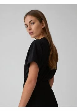 EDITED SELENA - T-shirt basique Women -France Edited Soldes 2022 63157de5e89849fda4b17cc270fff2bb