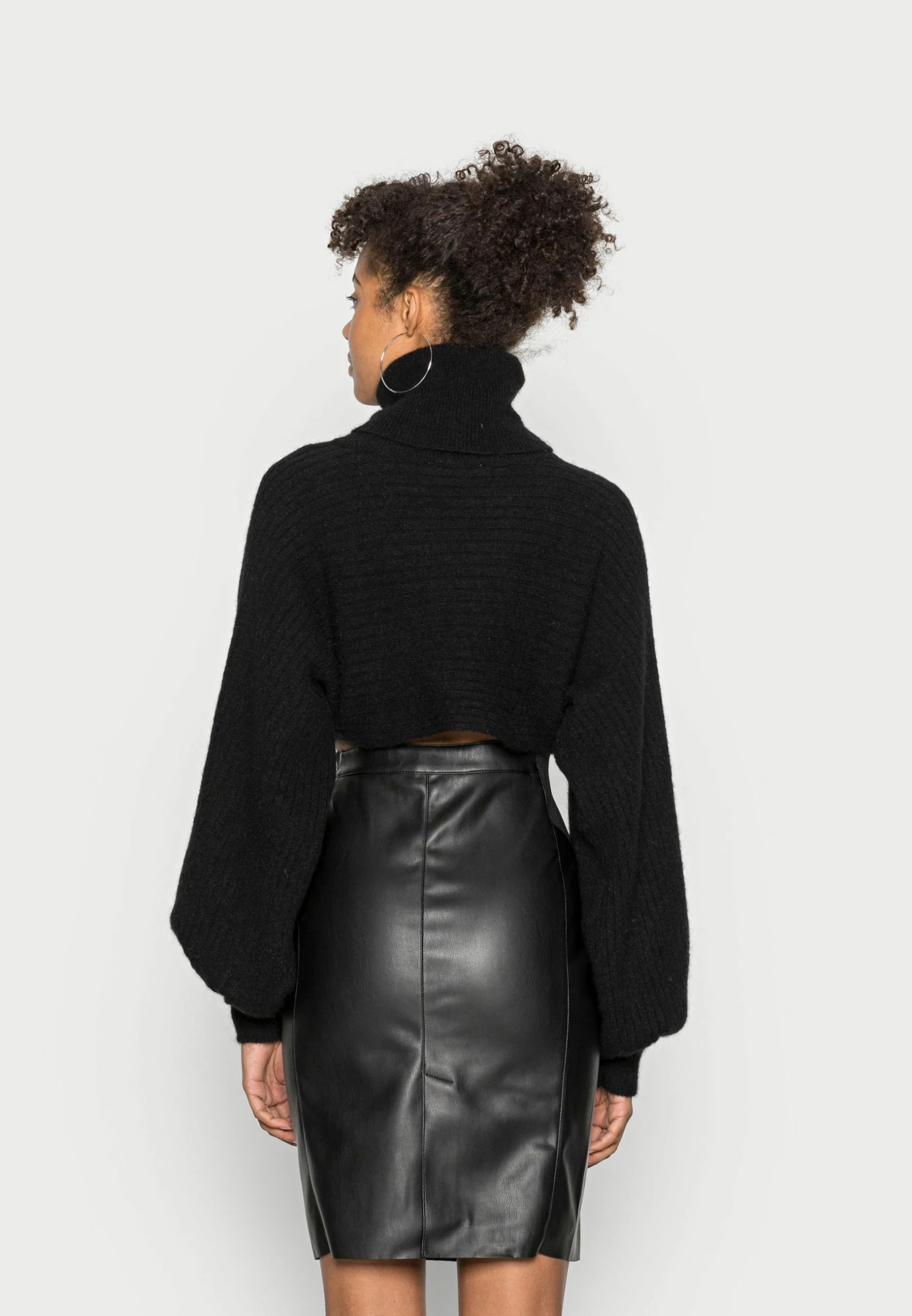 EDITED KADIN SHRUG - Pullover Women 3 EDITED KADIN SHRUG - Pullover Women – Image 3