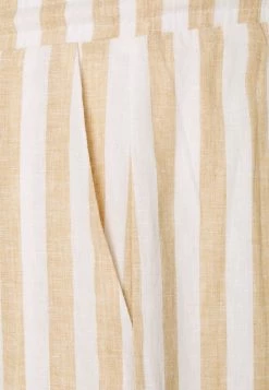 EDITED NIRINA - Short Women -France Edited Soldes 2022 6f371093ec7f40e7808cfea2d316f3bc