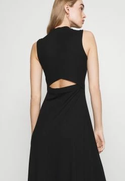 EDITED TALIA DRESS - Robe en jersey Women -France Edited Soldes 2022 71e78cb169424cef8899181ac8a9c433