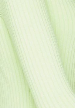 EDITED GINGER LONGSLEEVE - T-shirt à manches longues Women -France Edited Soldes 2022 832a6c47c50d419ea7f4e98cf63d86d6