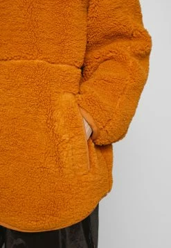 EDITED DELORES COAT - Veste d'hiver Women 11 EDITED DELORES COAT - Veste d'hiver Women -France Edited Soldes 2022 985b6e07c5514fc080d1de931e6c1e7e