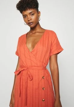 EDITED NERYS DRESS - Robe de jour Women -France Edited Soldes 2022 9f4fc13931f24140a1f0d9661a15e91b