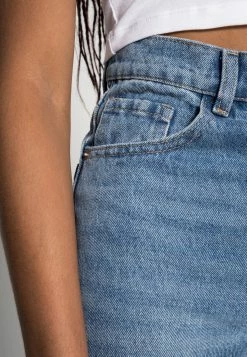 EDITED ESRA - Jean droit Women -France Edited Soldes 2022 a12c067bbba044e585c97fe1bfa45085