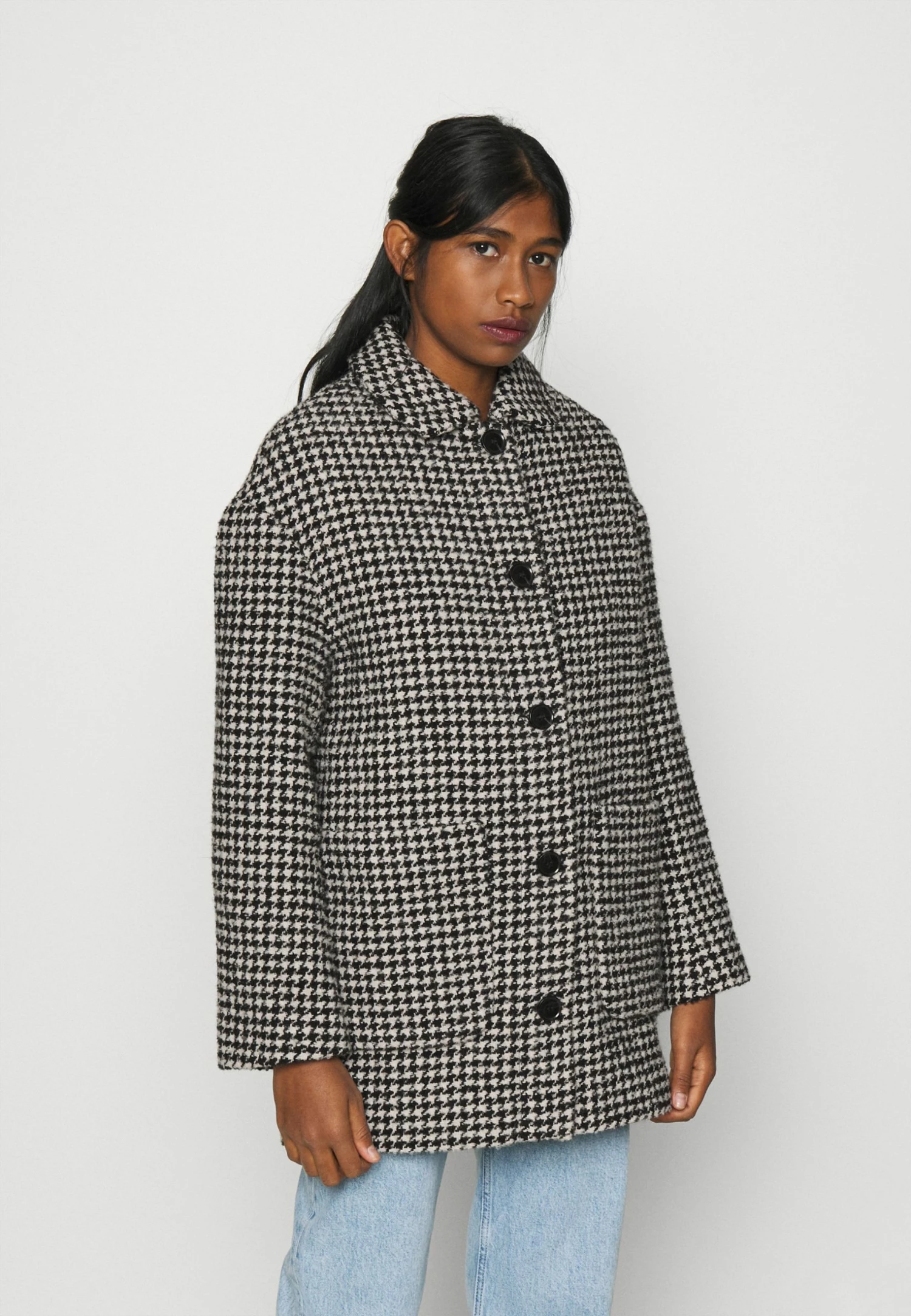 EDITED KIAN COAT - Manteau court Women 1 EDITED KIAN COAT - Manteau court Women