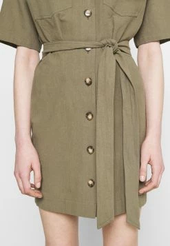 EDITED HEAVEN DRESS - Robe chemise Women -France Edited Soldes 2022 b15585e414424d3c8ed2aa7312631758