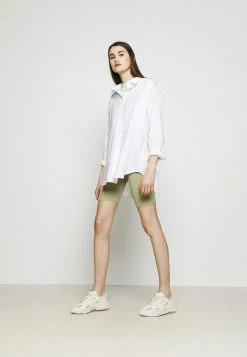 EDITED CORA - Short Women -France Edited Soldes 2022 b62d6ea3d5b845b1865299189af4a75f