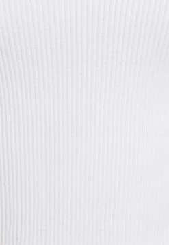 EDITED BRIELLA - Débardeur Women -France Edited Soldes 2022 b9902ebb4e6e4eab8d271b532fc7263f