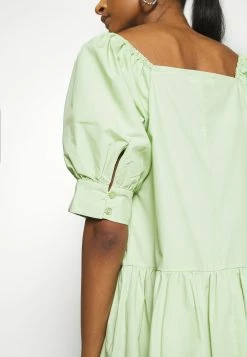 EDITED JILL DRESS - Robe de jour Women 11 EDITED JILL DRESS - Robe de jour Women -France Edited Soldes 2022 c45ec17cb60a4609ae1172a7da83b922