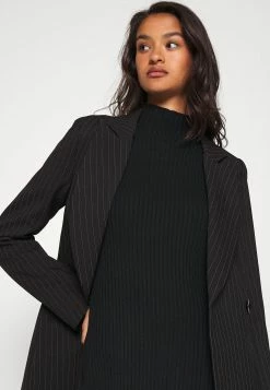 EDITED HADA DRESS - Robe pull Women -France Edited Soldes 2022 c6ae428ce01b4fb29c8fe0579093fc1d