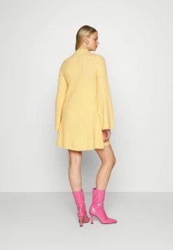 EDITED MADALYN DRESS - Robe pull Women -France Edited Soldes 2022 c7d530dc42014d7484eca462dd1bfa6e