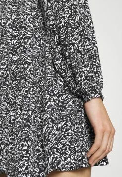 EDITED HEATHER DRESS - Robe de jour Women -France Edited Soldes 2022 caa3eef77bca4f219eda2319a4378415