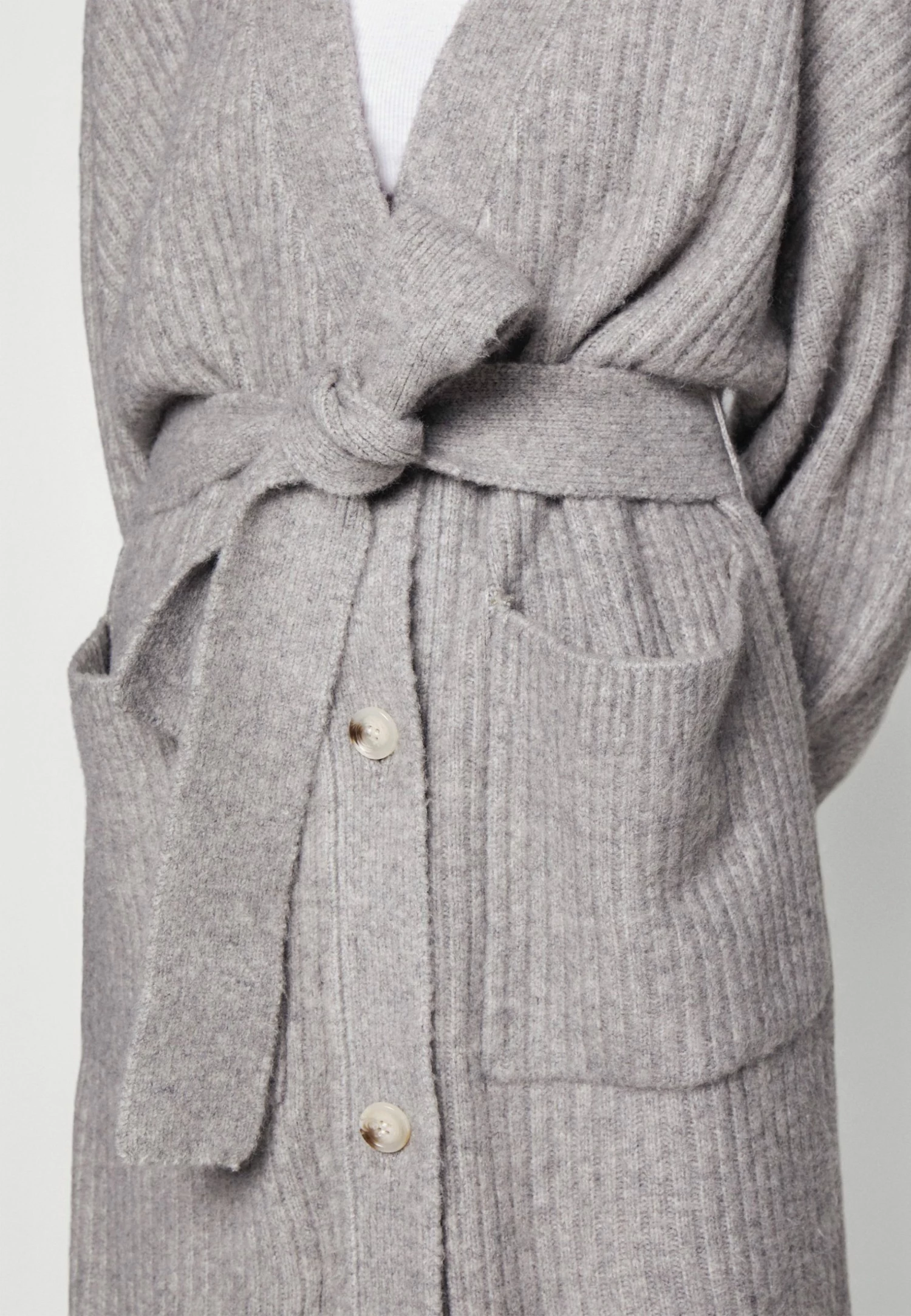 EDITED YULE CARDIGAN - Gilet Women 6 EDITED YULE CARDIGAN - Gilet Women – Image 6