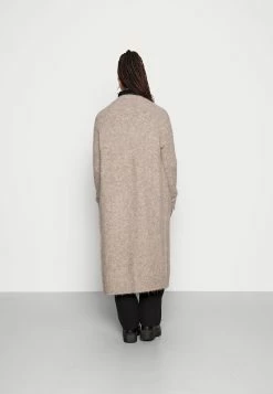 EDITED CAESAR CARDIGAN - Gilet Women 7 EDITED CAESAR CARDIGAN - Gilet Women -France Edited Soldes 2022 d8d35b58bb824474a3cfe9cfa9997297