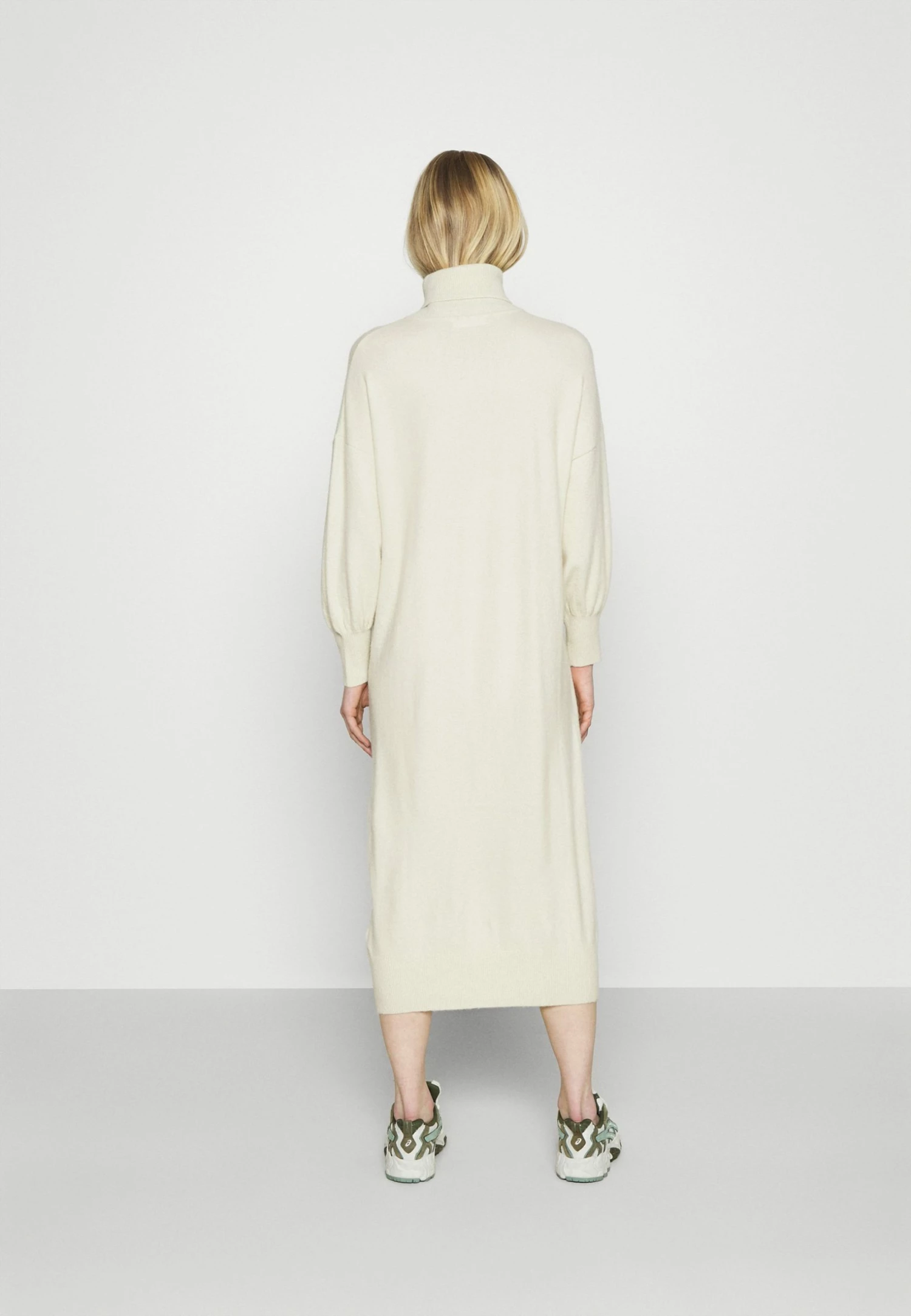 EDITED GIA DRESS - Robe pull Women 3 EDITED GIA DRESS - Robe pull Women – Image 3