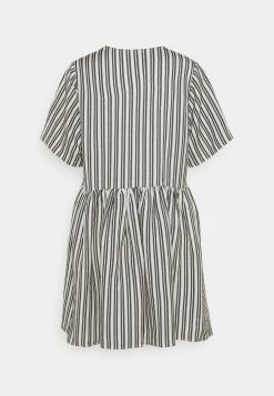 EDITED MABEL DRESS - Robe de jour Women -France Edited Soldes 2022 e96addff2fba45a0bee747ca0b9d2e89