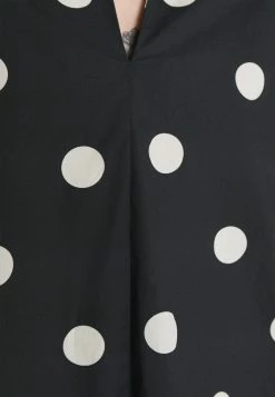 EDITED THANYA DRESS - Robe de jour Women -France Edited Soldes 2022 f39dbec5589749e3b6a95bda829f7df1