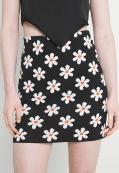 EDITED ADELINA SKIRT - Minijupe Women 9 EDITED ADELINA SKIRT - Minijupe Women -France Edited Soldes 2022 f6ec05131e864e4e835bea37de9c9d15