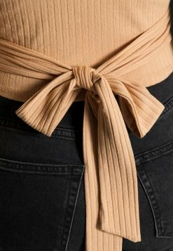 EDITED SABRINA LONGSLEEVE - T-shirt à manches longues Women 9 EDITED SABRINA LONGSLEEVE - T-shirt à manches longues Women -France Edited Soldes 2022 f893278db8404da697eeab322b48ee9d