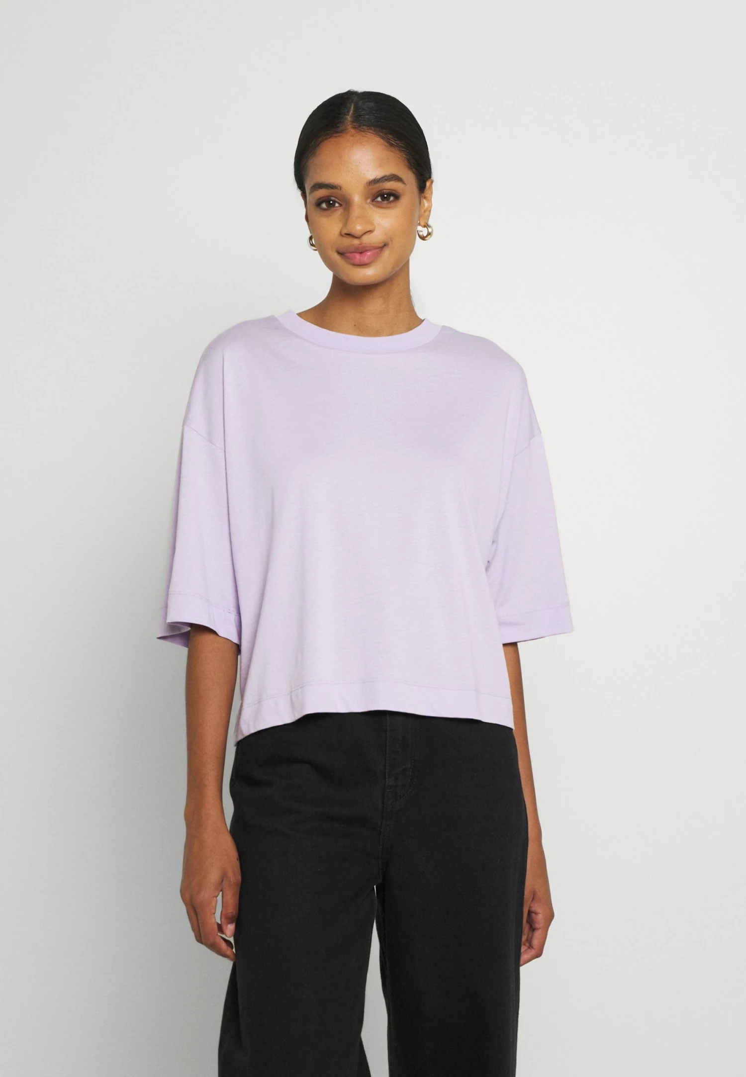 EDITED SILA - T-shirt basique Women 1 EDITED SILA - T-shirt basique Women