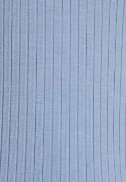 EDITED GWEN LONGSLEEVE - T-shirt à manches longues Women -France Edited Soldes 2022 fbb27f99425b482ab849ff80ef2d3eb2